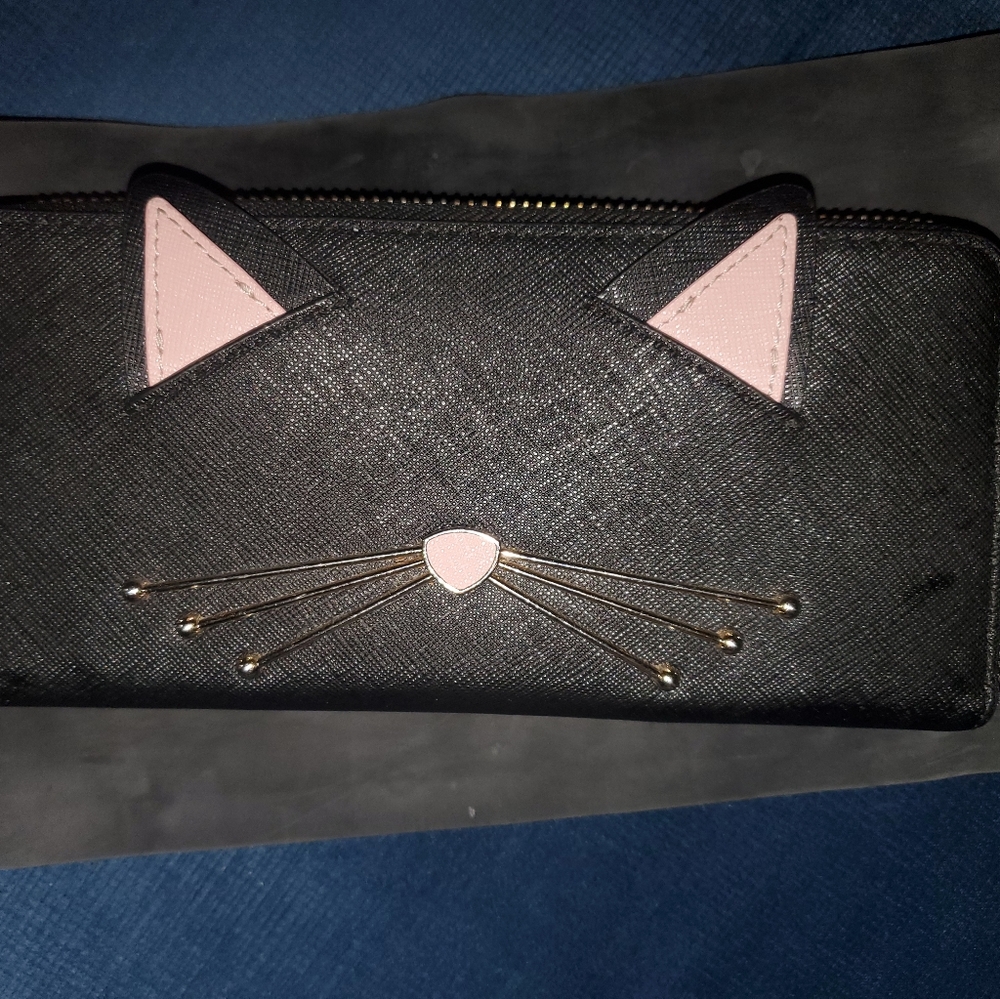 Wallet - Picture 4 of 4